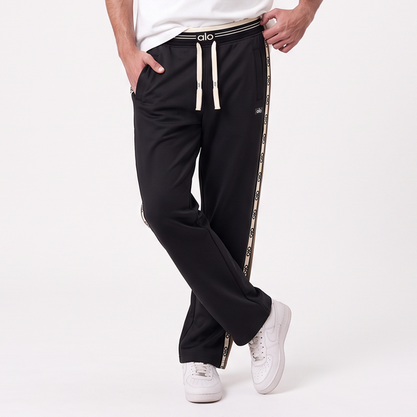 SWEAT PANTS